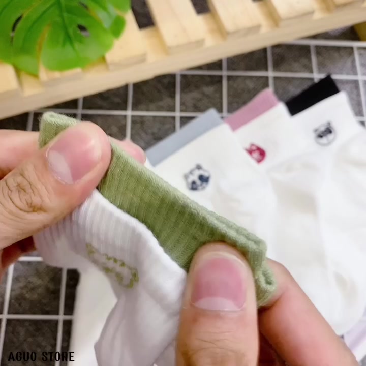 Set 5 đôi tất trắng có viền cổ nhiều màu thêu họa tiết gấu, vớ cotton co dãn thoáng khí -Aguo shop | BigBuy360 - bigbuy360.vn