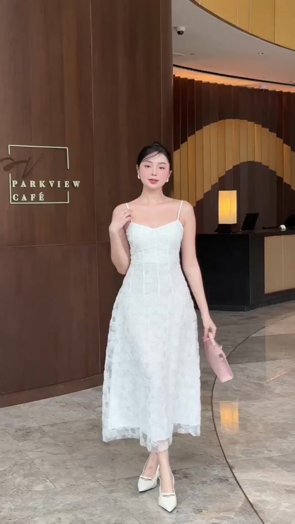 Đầm maxi ren trắng 2s kim sa Selena Dress | BigBuy360 - bigbuy360.vn