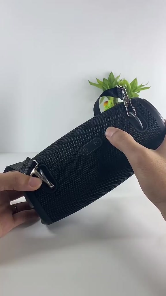 LOA BLUETOOTH XTREME 3 Siêu Bass Nghe Nhạc Hay Bass Trầm Dùng Được Usb Thẻ Nhớ Cổng 3.5 [ BH 06 Tháng 1 đổi 1 ] | BigBuy360 - bigbuy360.vn