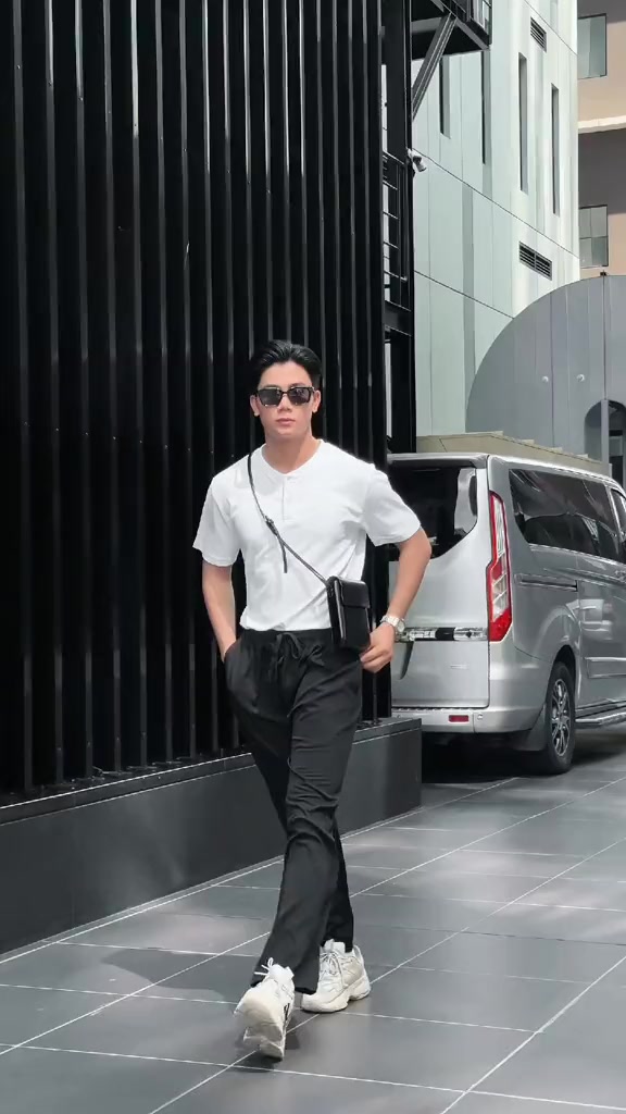 Quần dài nam lưng chun LADOS-4139 chất vải kaki lạnh cao cấp form basic dễ phối đồ phong cách Hàn Quốc | BigBuy360 - bigbuy360.vn