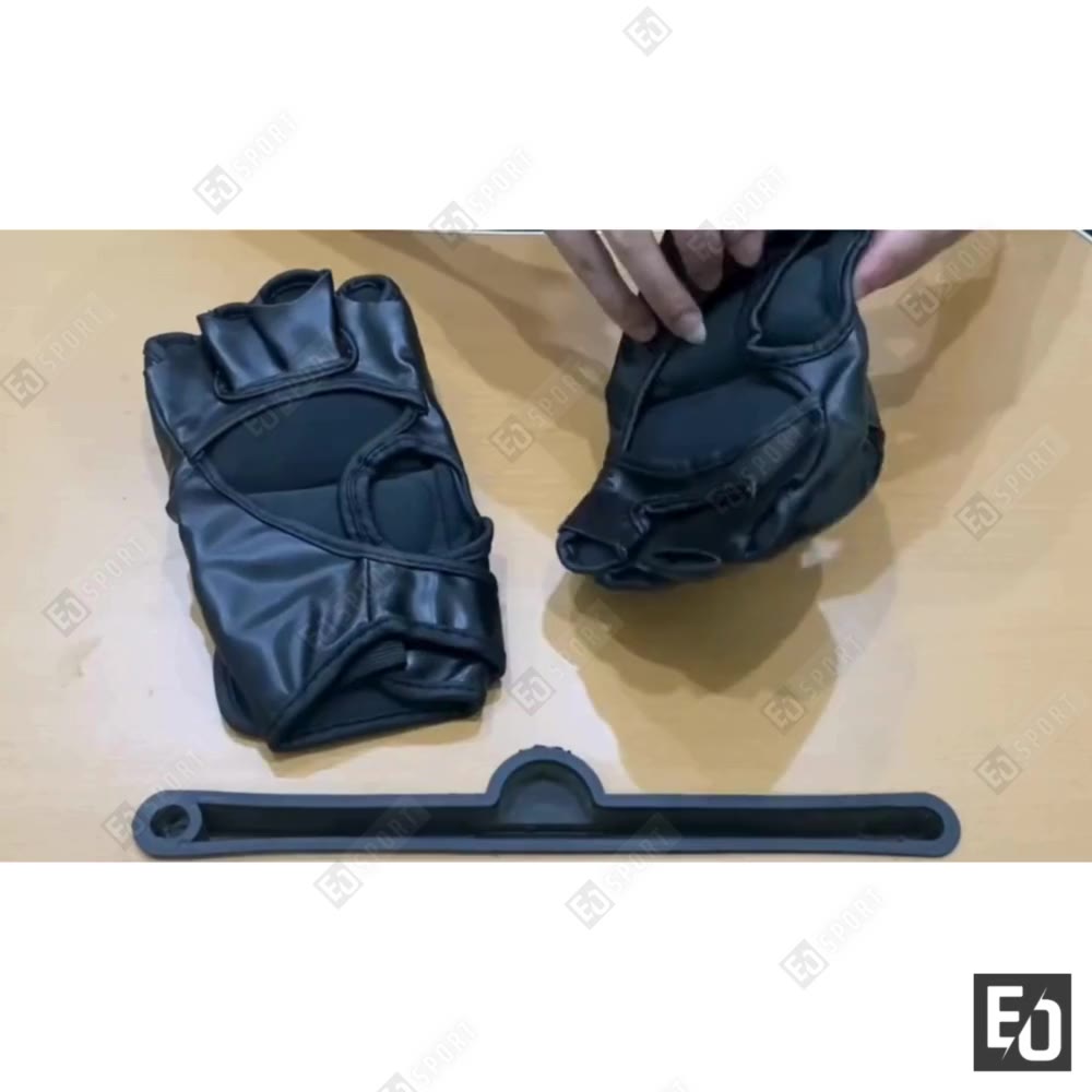 Găng Tay Boxing Hở Ngón MMA Chuyên Dụng Tập Võ Muay Thái Đối Kháng Dành Cho Người Lớn 1 Cặp - Eo.sportdz