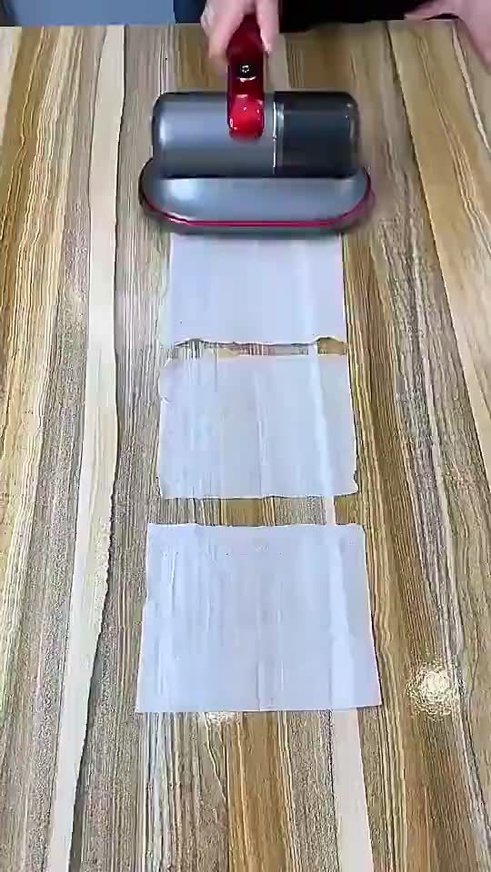 Máy hút bụi giường nệm KANIC