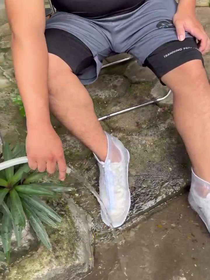 Giày đi mưa nam nữ cổ lỡ eva chống nước, chống trơn trượt. Bọc giày đi mưa chống ướt giày (có khóa) | BigBuy360 - bigbuy360.vn