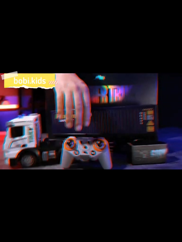 Xe tải container điều khiển từ xa cỡ lớn