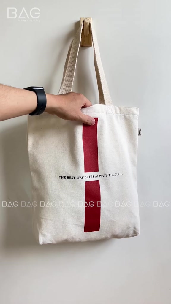 Túi tote thiết kế ấn tựong của BAG, túi vải thời trang Hàn Quốc với khoá kéo và túi con [RED] | BigBuy360 - bigbuy360.vn