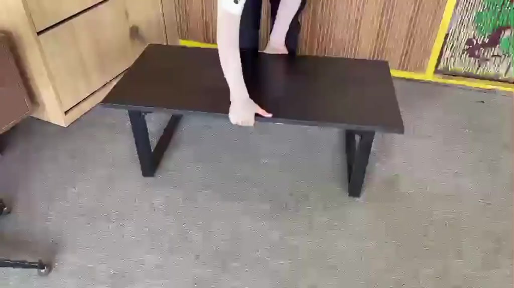 Bàn làm việc chân xếp ,gấp gọn, Ngồi bệt khung sắt dày liên kết chắc chắn, mặt bàn mdf phủ melamin chống xước | BigBuy360 - bigbuy360.vn