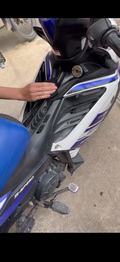 Xịt bóng da, gỗ, cao su, Xịt bóng nội thất phục hồi nhựa ô tô nhà cửa WAX NPR