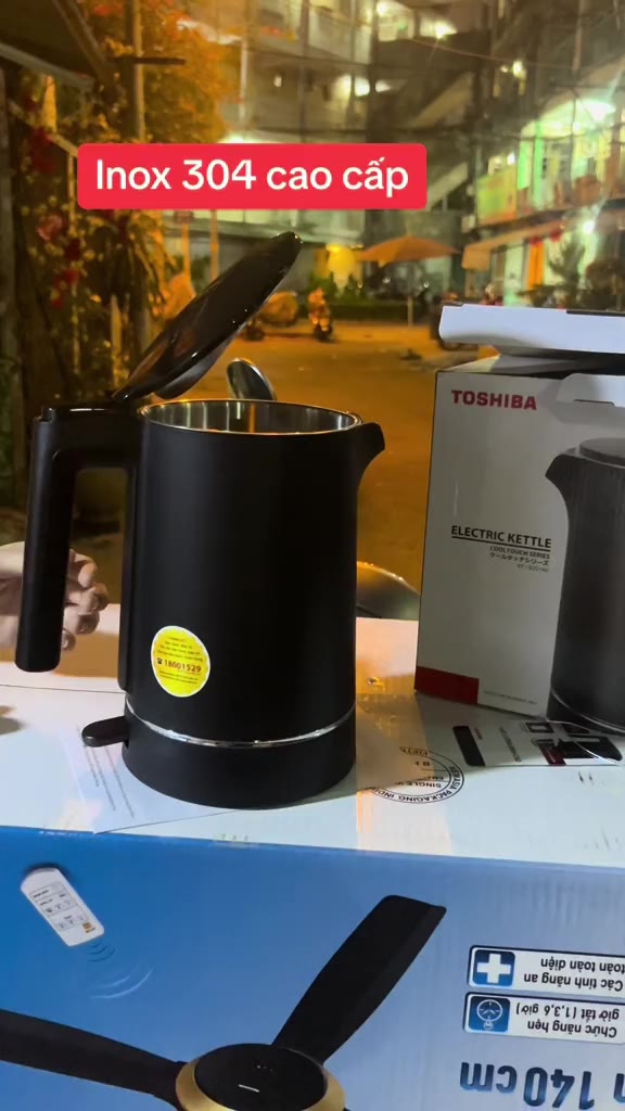 Ấm Đun Siêu Tốc Toshiba KT-15DS1NV 2150W - 1.5L