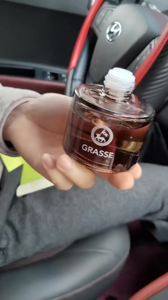 (Giá Sỉ) Nước Hoa Ô tô Hàn Quốc Blackberry & Cherry