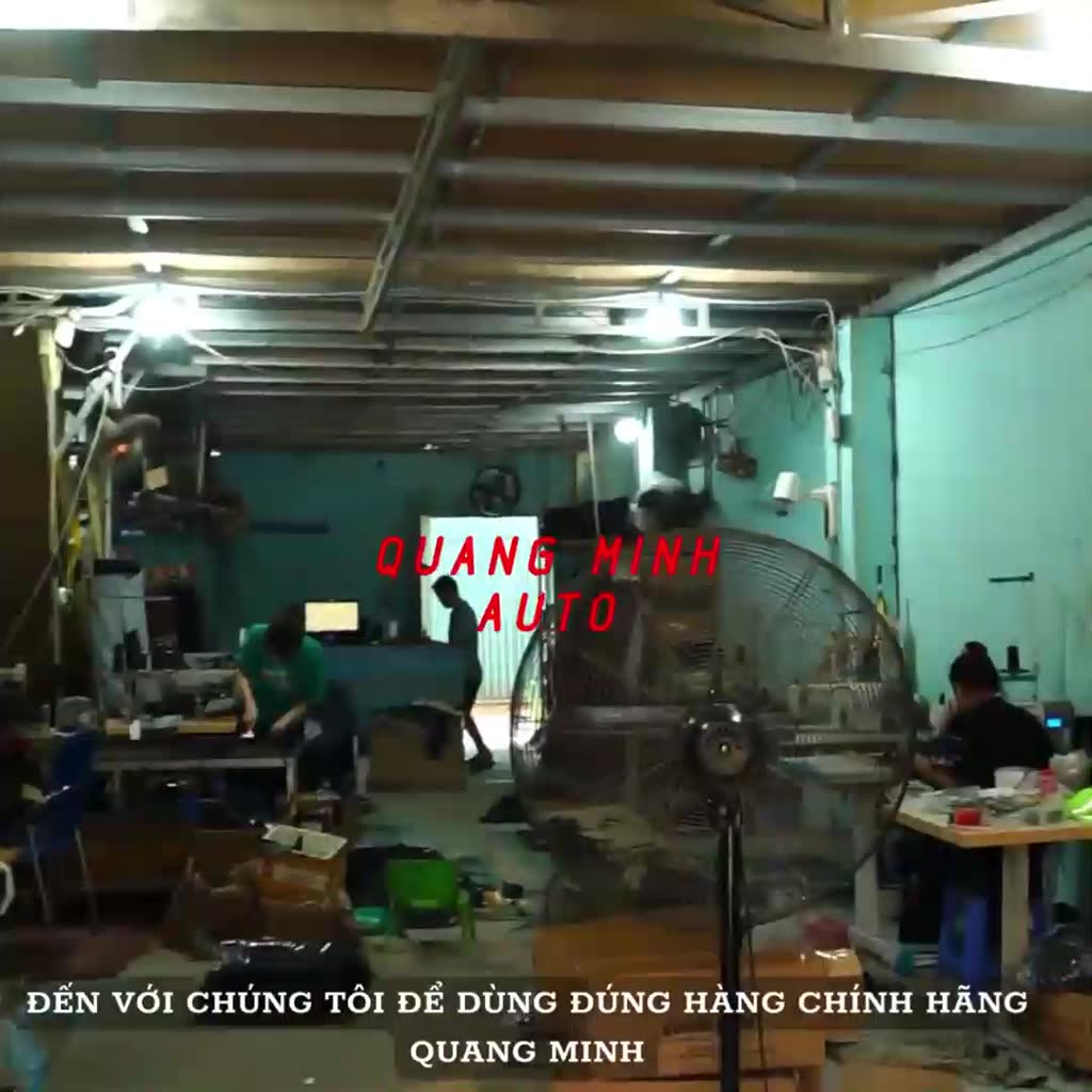 Thảm taplo ô tô Toyota Innova Cross 2023 - 2026 NEW da carbon