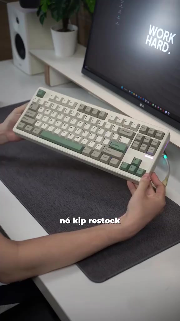 Bàn Phím Cơ Không Dây Riccks RS8 V2 - 3 Mode | Mạch Xuôi | Led RGB+Led viền | Full Foam,Full Mod | QMK-VIA | BigBuy360 - bigbuy360.vn