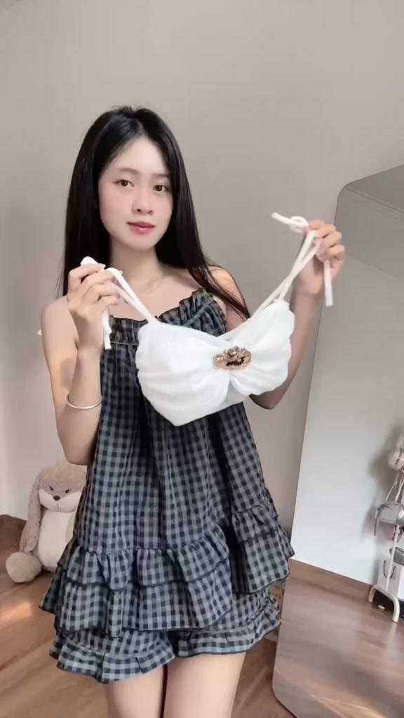 [ BKN979] Bikini đồ bơi đi biển set ba món HAI TANG VÀNG chất ren mềm sang xịn Hà BiKiNi | BigBuy360 - bigbuy360.vn