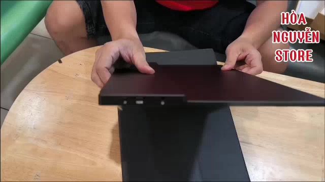 Màn di động BOE hợp kim CNC nguyên khối 18.5inch FHD 100Hz | BigBuy360 - bigbuy360.vn