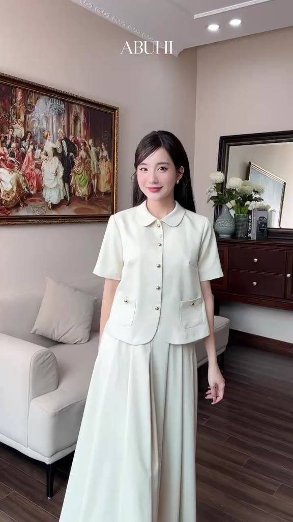 Áo Sơ Mi Nữ Vani Trắng Kem Cổ Sen Kiểu Phối Chân Váy Ngắn Thanh Lịch  Thiết Kế Công Sở ABUHI | BigBuy360 - bigbuy360.vn