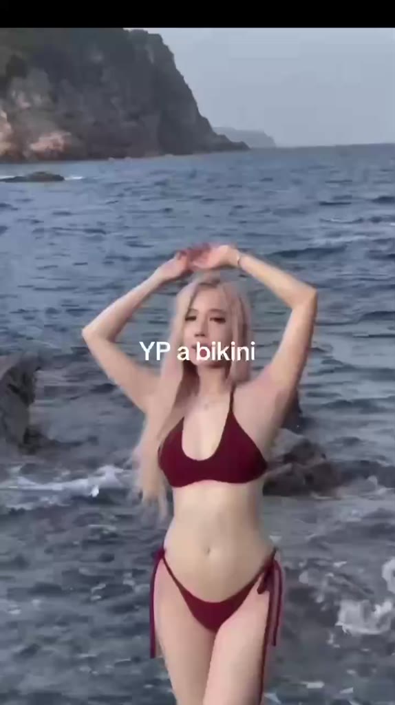 Bikini 2 mảnh chữ u đi biển quần ship nhỏ khoe dáng ( che tên) | BigBuy360 - bigbuy360.vn