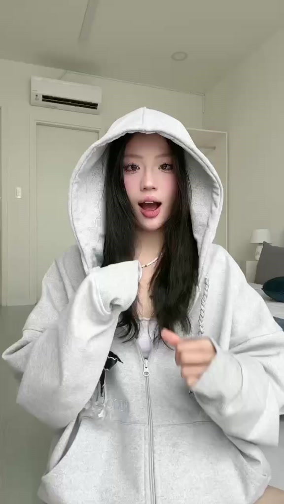 Áo khoác Hoodie zip có nón vải nỉ chân cua dây nón đan Regods - Hoodie zip Ribbon đan dây nón | BigBuy360 - bigbuy360.vn