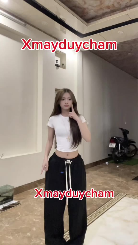 Áo Thun Cotton Mịn Croptop Nữ Ôm Body Quyến Rũ Cổ Tròn Cộc Tay Basic mùa hè m682 | BigBuy360 - bigbuy360.vn