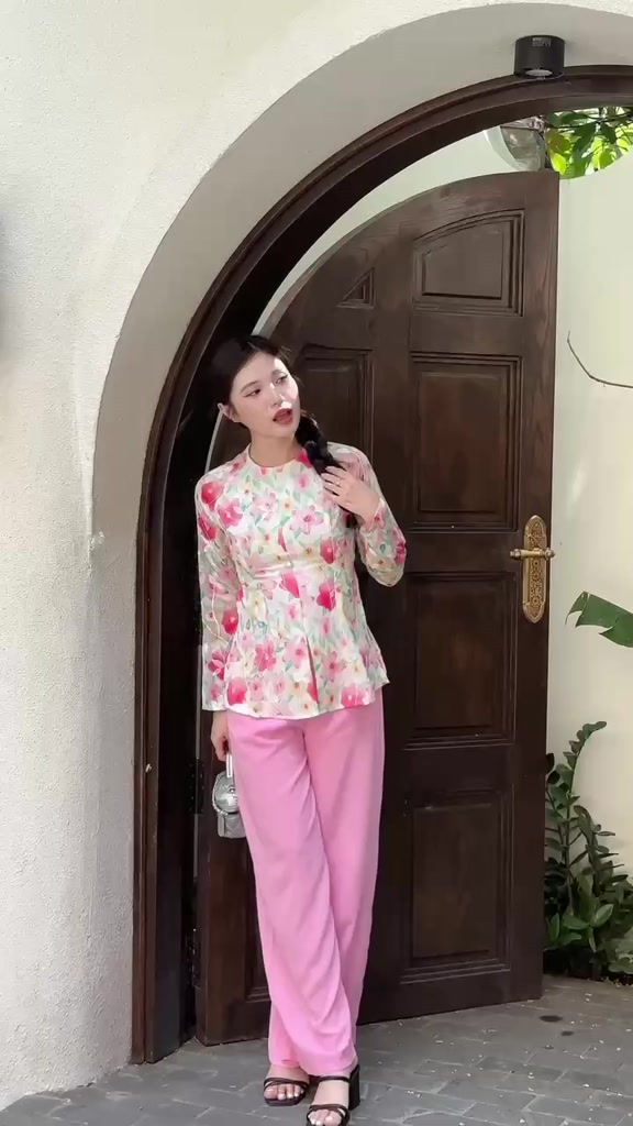 ĐỒ BÀ BA CAO CẤP, VẺ ĐẸP TỪ ÁO TƠ THÊU & QUẦN MANGO - Mã SP MP372 HỒNG PHẤN | BigBuy360 - bigbuy360.vn