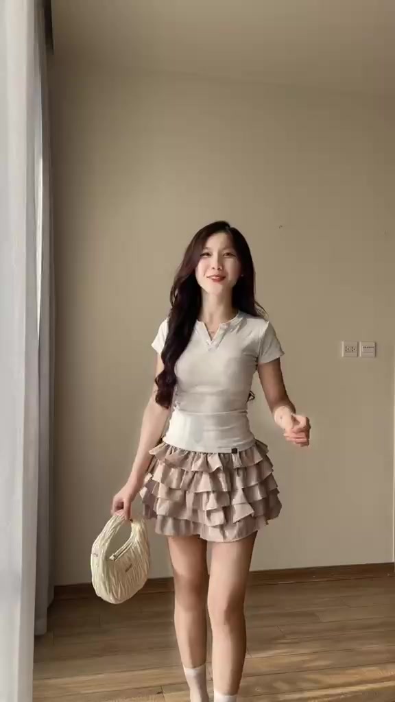 Áo Thun Trơn Cổ V Dễ Thương Form Ôm , Áo thun baby BASIC TRƠN ôm body Piki ( có bigsize) | BigBuy360 - bigbuy360.vn