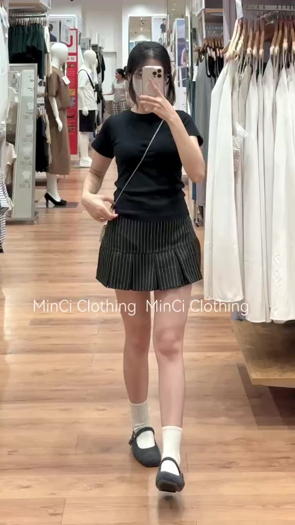 Chân Váy Kẻ Hack Dáng Form Xoè Có Quần Bảo Hộ Váy Ngắn Xếp Ly To Chất Tuypsy 2 Lớp Hàng L1 | BigBuy360 - bigbuy360.vn