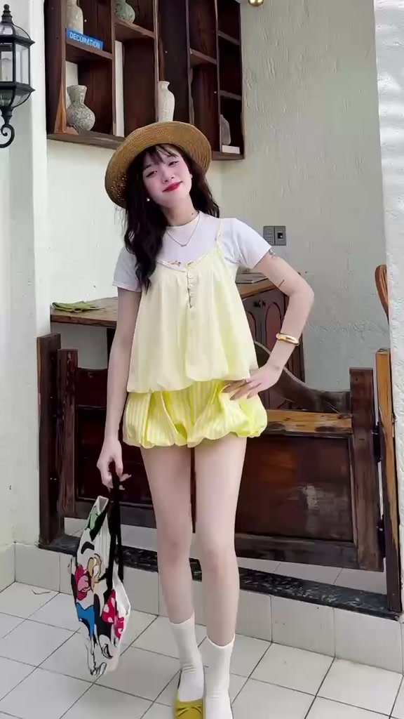 Quần Váy Short Bí Cạp Trễ Lưng Chun Hot Trend Nhiều Màu, Quần Ngắn Nữ | BigBuy360 - bigbuy360.vn