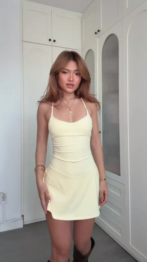 Đầm Hai Dây Chéo Lưng Ngắn Ôm Eo Dáng Xòe Augety Studio, LAUREN Dress | BigBuy360 - bigbuy360.vn