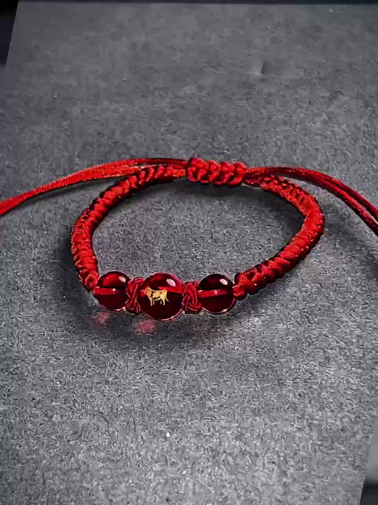 Vòng tay 12 con giáp bện chỉ đỏ may mắn, tài lộc Shebyshe làm lắc tay, lắc chân, quà tặng - VT3 | BigBuy360 - bigbuy360.vn