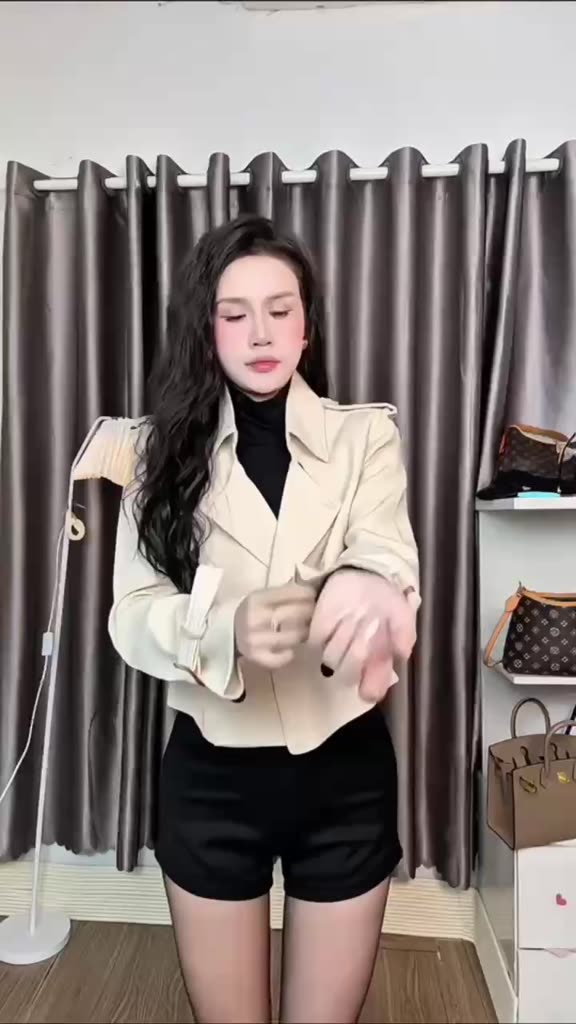 (A.02 Hàng Sẵn Loại 1): Áo Khoác Mangto Cổ Vest Có Đệm Vai 2 Hàng Cúc Dáng Ngắn 3 Màu - Ảnh Thật Lollaye | BigBuy360 - bigbuy360.vn