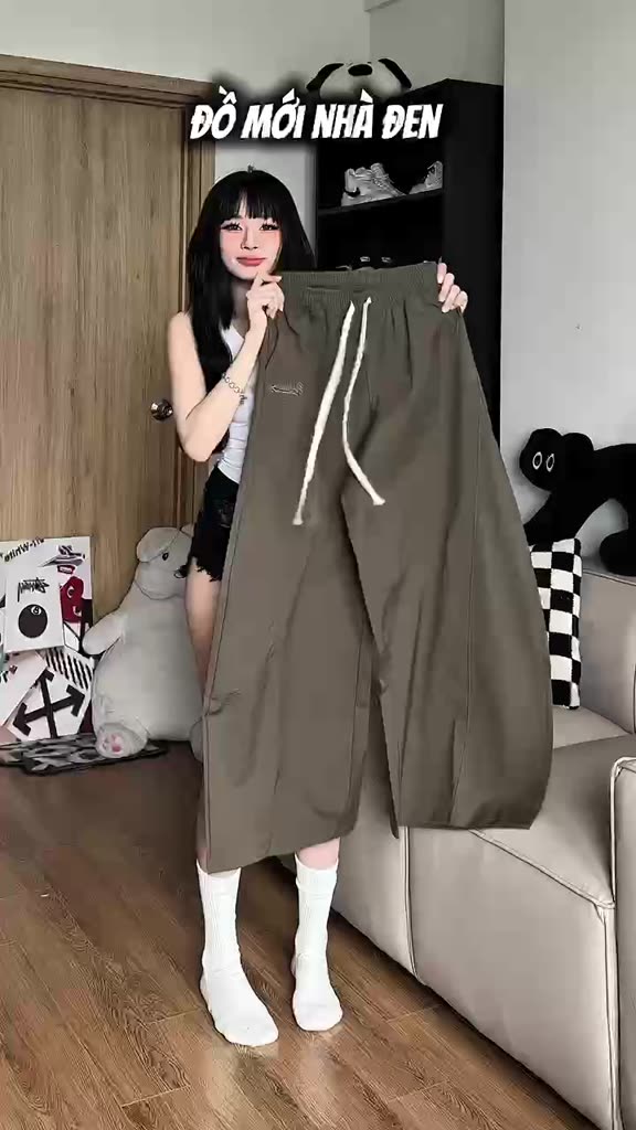 (ĐEN STUDIO) QUẦN KAKI FORM SIÊU TO RỘNG UNISEX (Q11) | BigBuy360 - bigbuy360.vn
