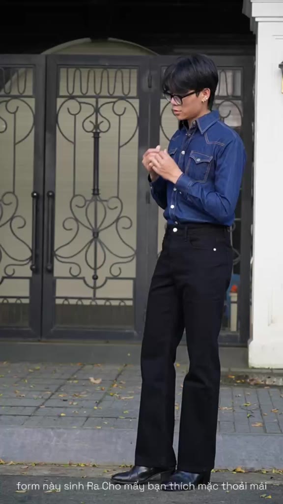 BOOTCUT DENIM IN BLACK - Quần Jeans Nam Form Bootcut Loe Nhẹ Co Dãn | BigBuy360 - bigbuy360.vn