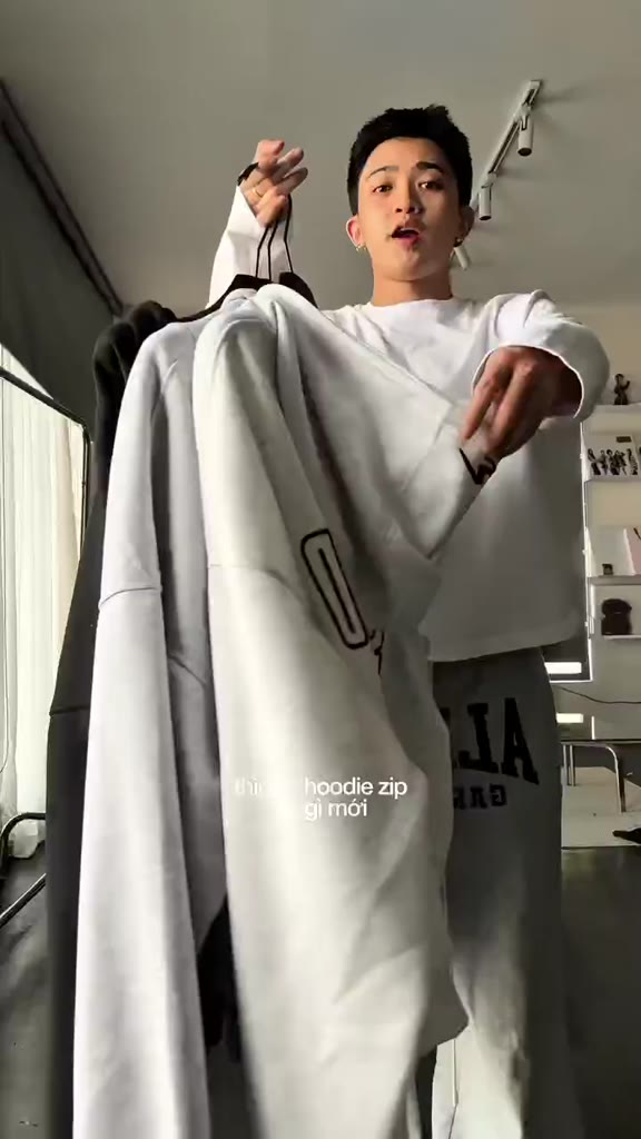 THICKIE HOODIE ZIP - Áo khoác nỉ 2 da thêu nổi (Có túi trong) Whose Studio | BigBuy360 - bigbuy360.vn