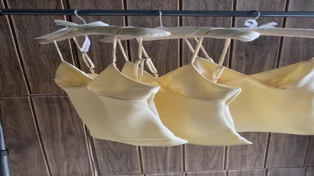 (Sẵn hoả tốc) Áo Hai Dây Cổ Tim Có Dây Kéo Form Thắt Eo Tiny butter -Babiche Attire | BigBuy360 - bigbuy360.vn