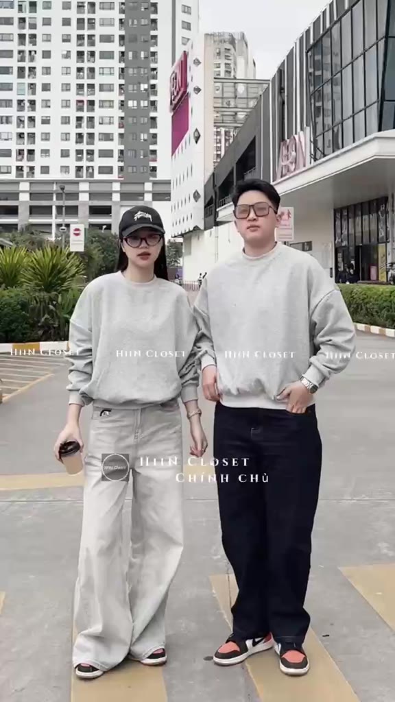 Áo Sweater Unisex Nam Nữ trơn 40-70kg Form Rộng / Chất liệu nỉ 2 da hàng loại 1 HiiNCloset -155 | BigBuy360 - bigbuy360.vn