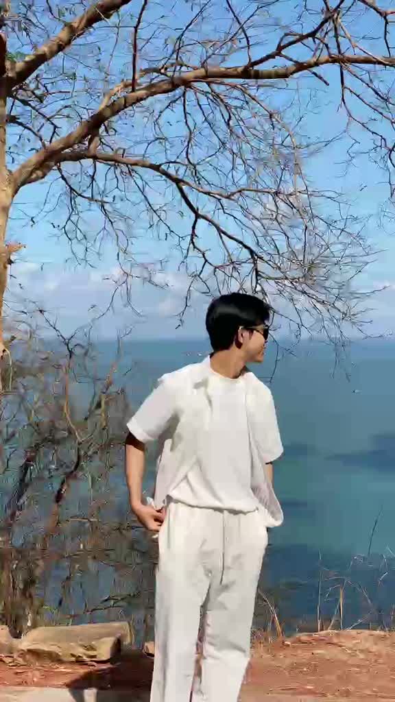 [Bst Premium] Nước Hoa Nam Amoures Sauv Nguyên Liệu Nhập Khẩu Hương Thơm Thanh Mát, Lịch Lãm, Điềm Tĩnh, Dạng Xịt 30ml | BigBuy360 - bigbuy360.vn