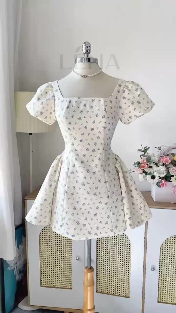 (Có Bigsize) LENA 3150 Đầm chấm bi tay phồng cổ vuông dáng xòe cột nơ lưng | BigBuy360 - bigbuy360.vn