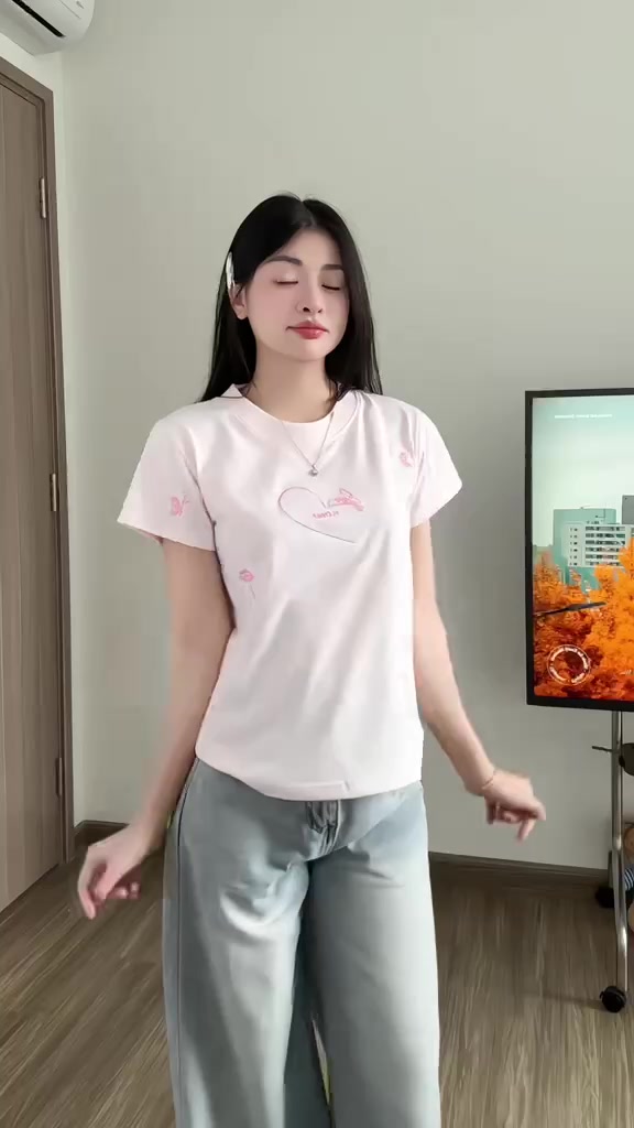 Áo Baby Tee Thêu 8YO FLOWER Cotton Mềm Mịn Mát - Áo Baby Tee Local Brand Chính Hãng | BigBuy360 - bigbuy360.vn