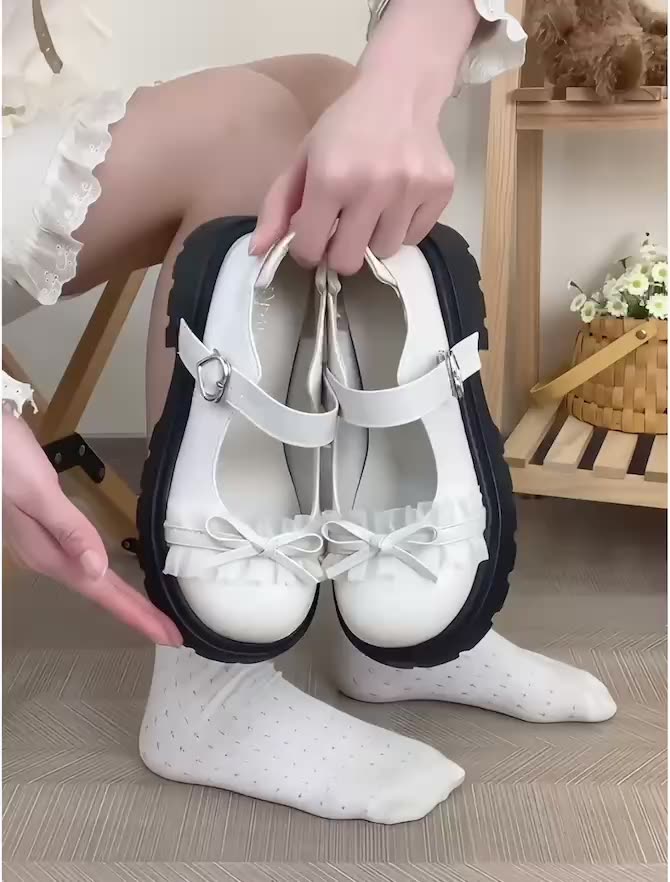 (Hàng Loại 1) Giày Búp Bê Lolita Nữ Đế Cao 4-5cm Da Bóng Mã 44 REN Xếp | BigBuy360 - bigbuy360.vn