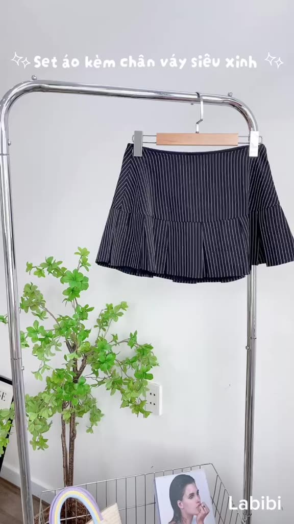 Chân Váy Kẻ Đen Xếp Ly Dáng Ngắn Form Xoè Có Size Siêu Xinh, Labibi | BigBuy360 - bigbuy360.vn