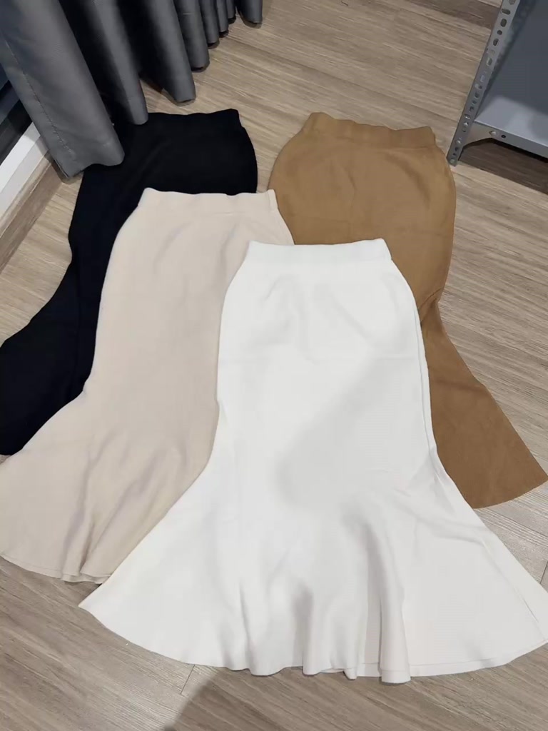 Chân váy len đuôi cá hót (Kèm ảnh chụp thật, video) | BigBuy360 - bigbuy360.vn