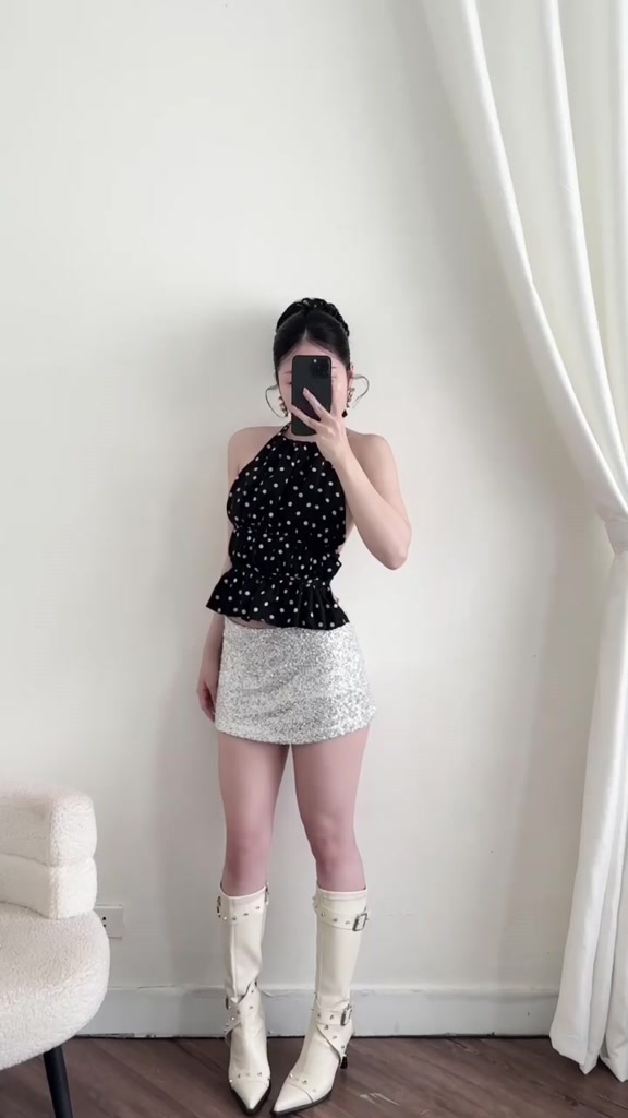 Áo Nữ Cổ Yếm Chấm Bi Hở Lưng Quyến Rũ Cotton Lạnh | BigBuy360 - bigbuy360.vn