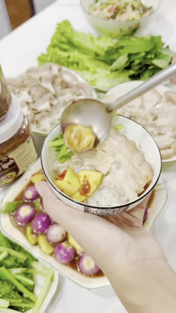 Mắm Dưa Cà Thập Cẩm Miền Trung 1kg – Vị Mặn Mặn Cay Nhẹ, Ăn Liền, Hũ Lớn | BigBuy360 - bigbuy360.vn