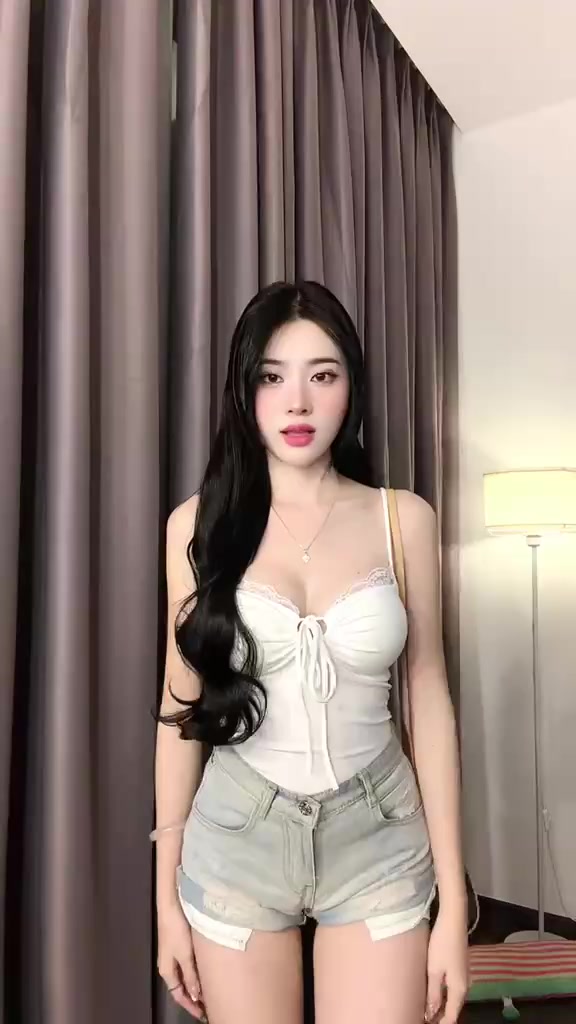 Xuongmaytini - Áo 2 Dây Viền Ren, Dây Rút Thắt Nơ Có Mút Tháo Rời Vải thun Rip Trung co giãn giữ form mềm mịn mát_Áo_A12 | BigBuy360 - bigbuy360.vn