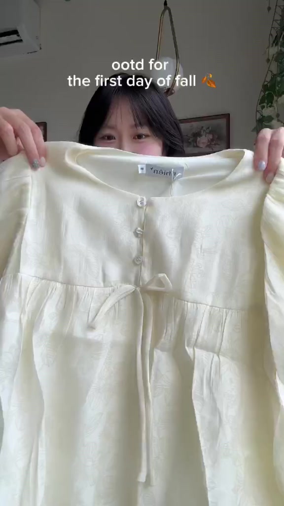 𝐕𝐢𝐯𝐢𝐚𝐧 𝐓𝐨𝐩 - Áo babydoll, áo tay phồng phối nút phong cách Hàn Quốc nhien.official NAS00006 | BigBuy360 - bigbuy360.vn