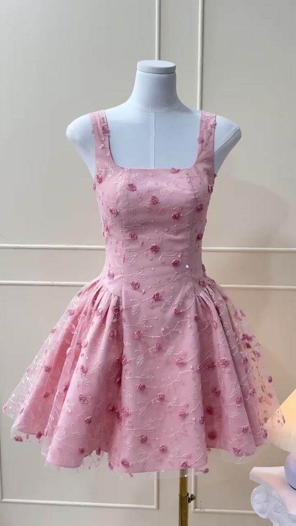 TIELA Đầm váy hoa dáng ngắn - Rose Dress | BigBuy360 - bigbuy360.vn