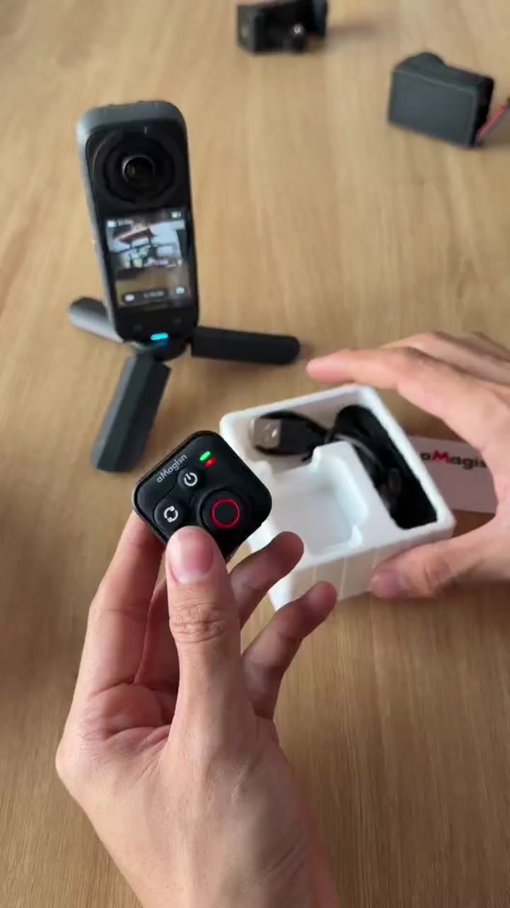 Remote aMagisn đa năng kết nối Gopro Insta360 DJI điều khiển từ xa | BigBuy360 - bigbuy360.vn