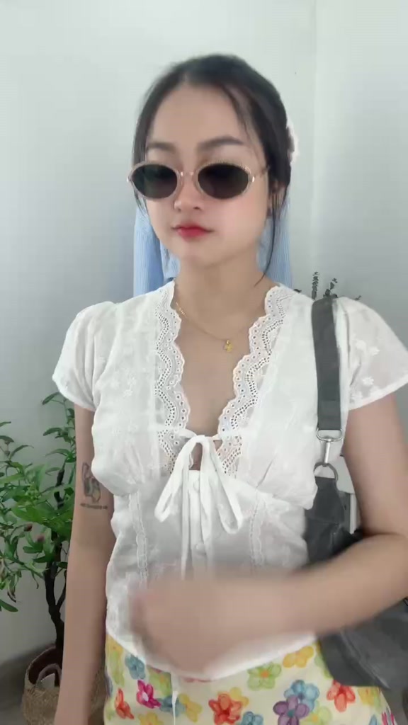 Áo kiểu boi thêu MOLLY thời trang nữ_used | BigBuy360 - bigbuy360.vn