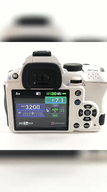 📸 Máy Ảnh DSLR Pentax K-30 Màu Trắng Kèm Lens Kit 18-55mm AL & Phụ Kiện | BigBuy360 - bigbuy360.vn