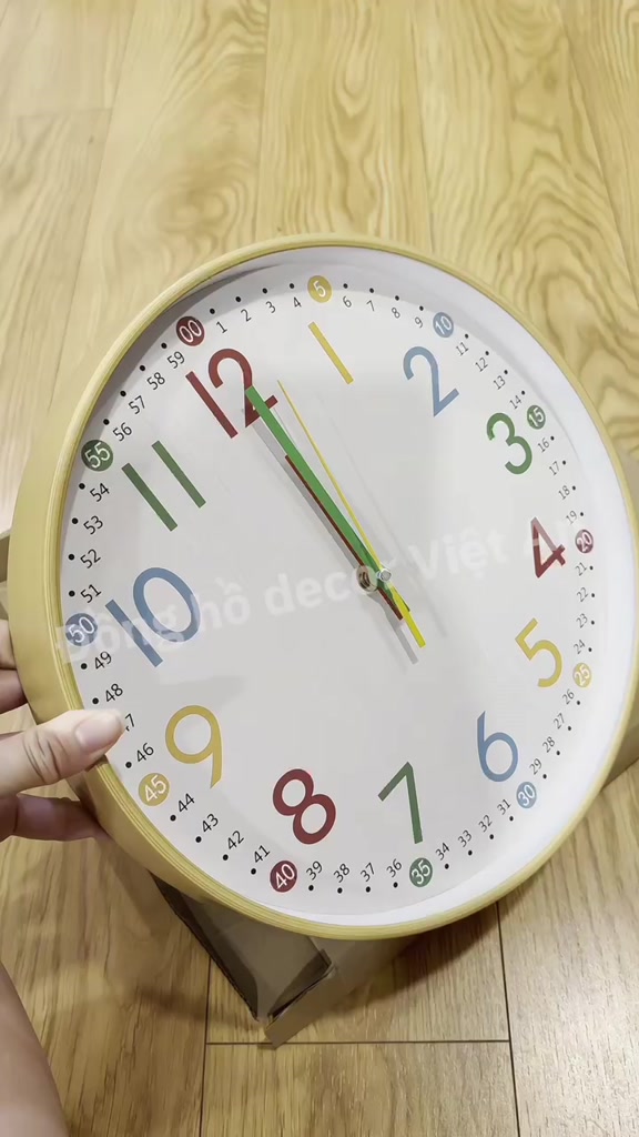 [30cm]Đồng Hồ Treo Tường Nhập Khẩu Thiết Kế Nhiều Màu Sắc Kim Trôi Êm Ái-T06 | BigBuy360 - bigbuy360.vn