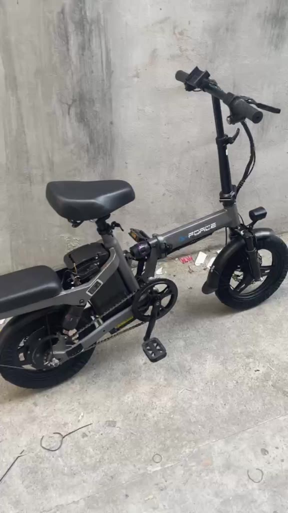 Xe điện G-Force C14 Plus( Không bán qua shopee)(giá 6tr7 zalo/sdt:0347822473) | BigBuy360 - bigbuy360.vn