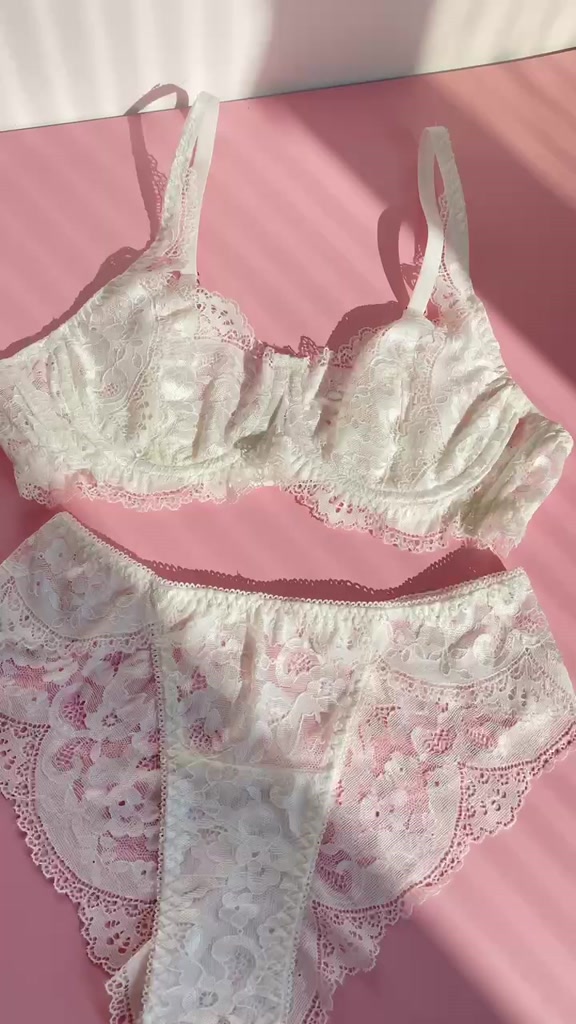 (HCM 2H) Hilary - Set đồ lót ren nữ trắng ngọc gợi cảm có gọng nâng tạo khe 2 lớp lót không mút không lộ Mebra | BigBuy360 - bigbuy360.vn